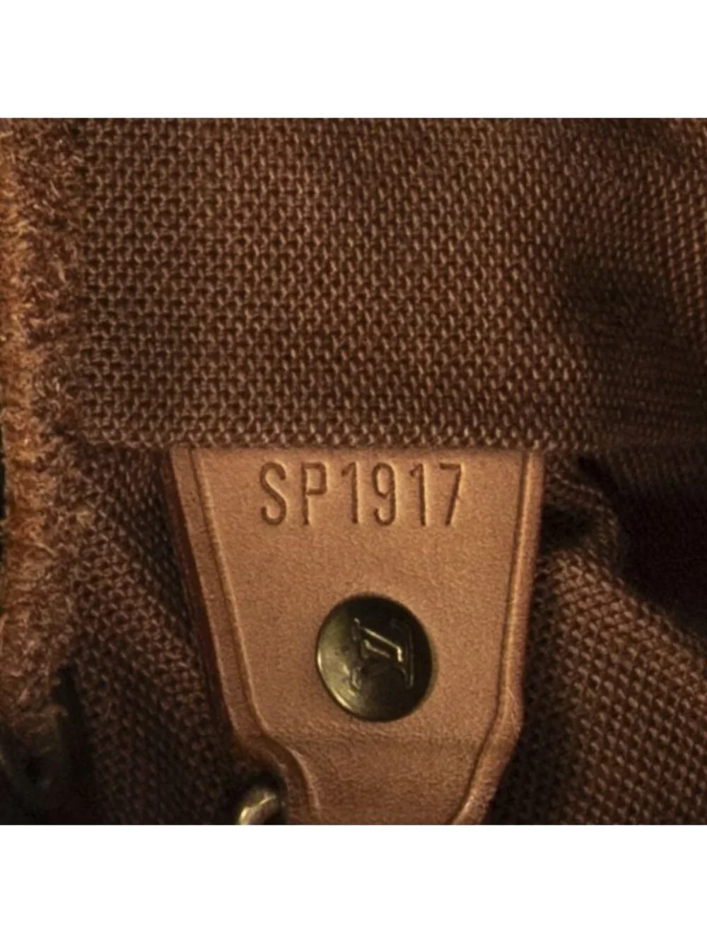 Louis Vuitton Montsouris Brown Monogram Canvas Shoulder Bag - Picture 10 of 10